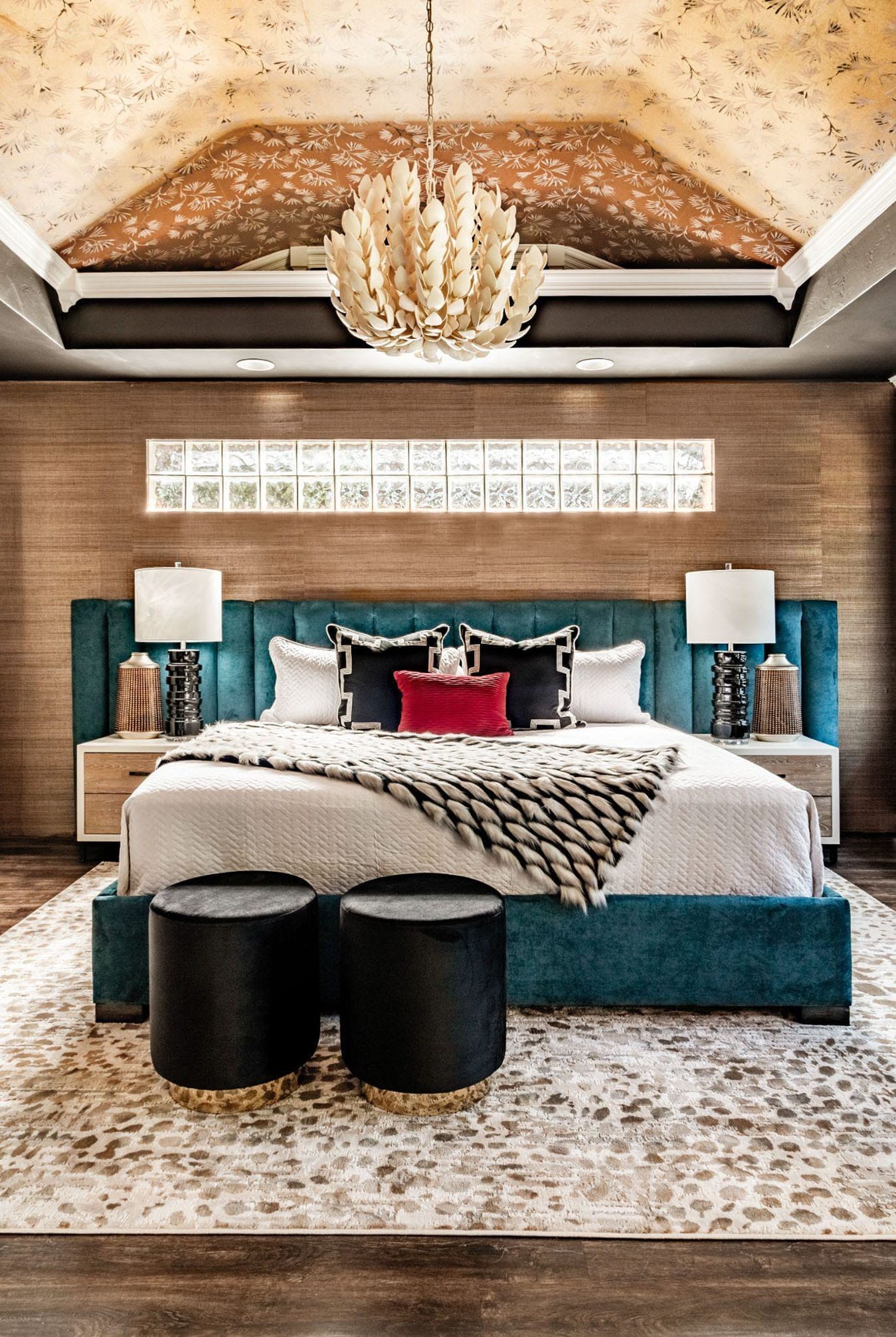 Mastering Balance: A Guide to Scale and Proportion in Interior Design 4 07 24 Mastering Balance A Guide to Scale and Proportion in Interior Design 5